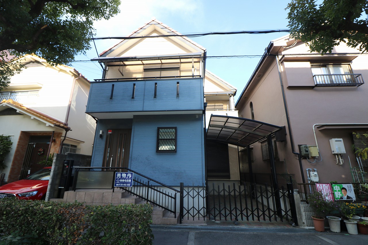 建物正面